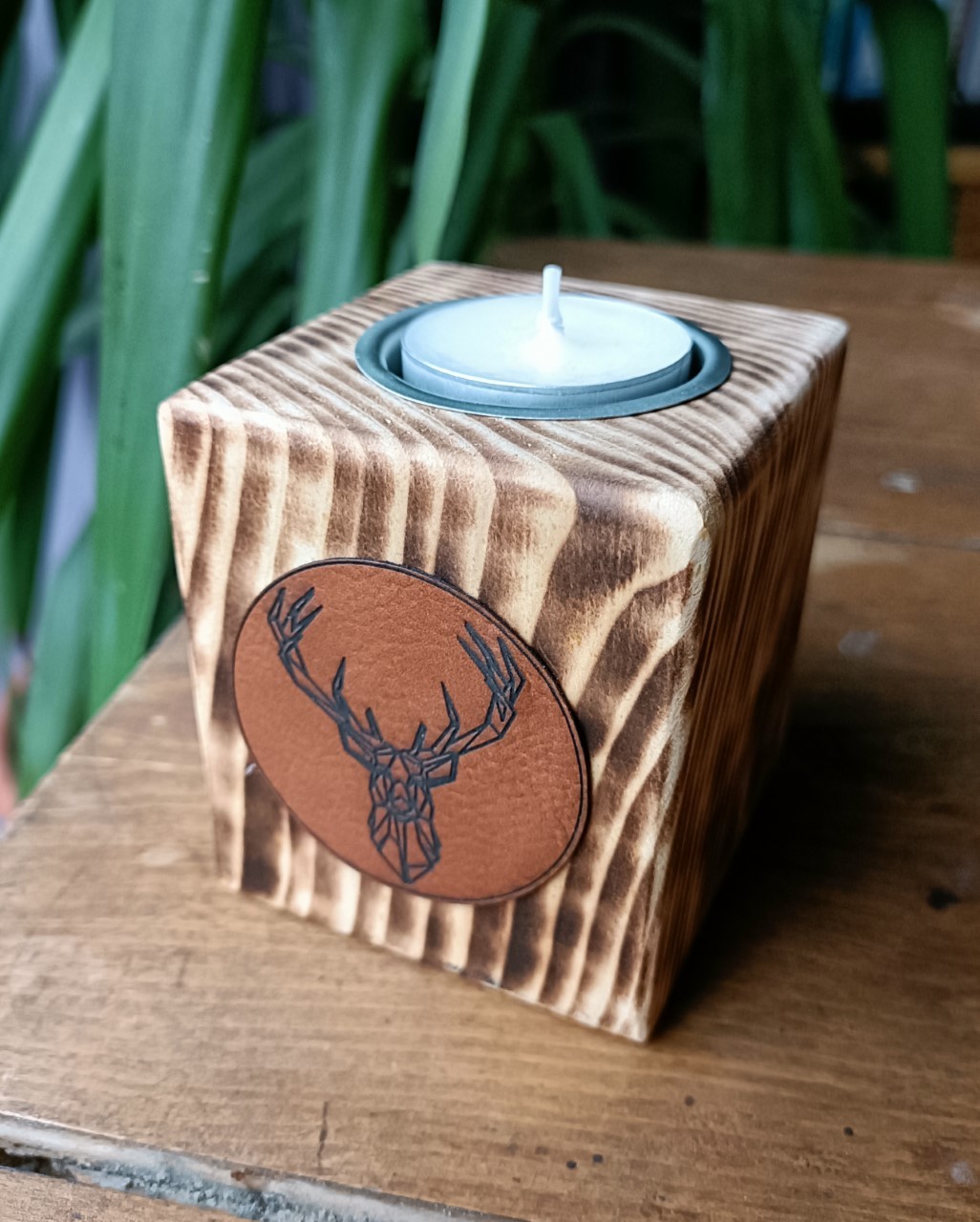Cerf cuir marron